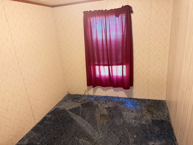 Photo - 1537 Wilkes Ave