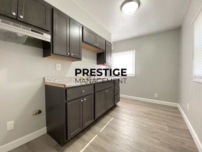 Photo - Updated 2 Bedroom in Gary