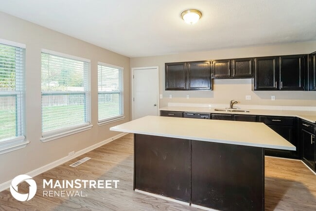 Photo - 10603 Turf Ct