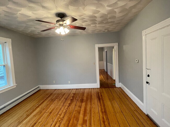 Living Room - 67 Furnace St Unidad 1