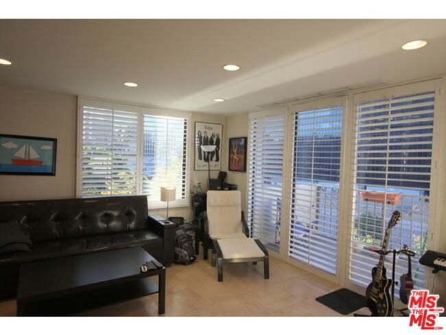 Photo - 2160 Century Pk E Unit 301