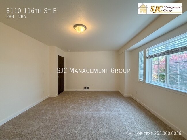 Photo - 8110 116 St E