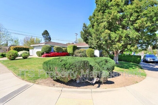 Photo - 1200 Gary Way