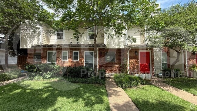 Building Photo - 5505 Live Oak St Rental