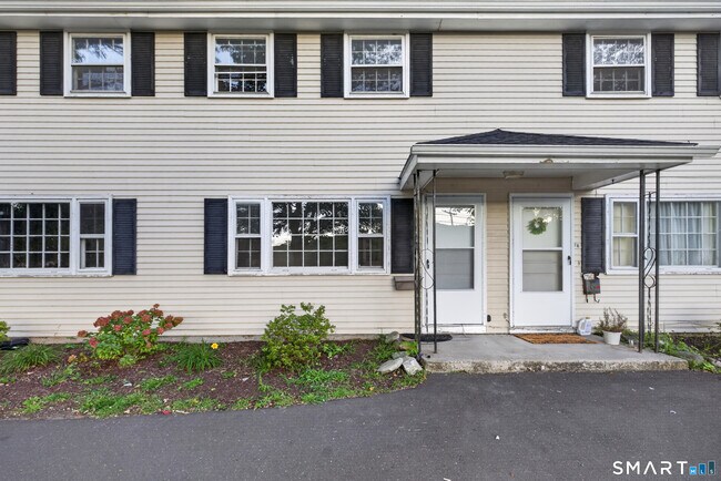 11 Maple Ave