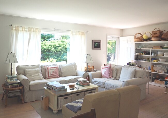 Photo - 9 Sandpiper Rd