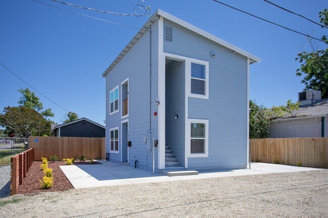 Photo - 2665 B St Unit B