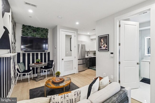 Building Photo - 3523 14th St NW