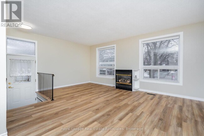 Photo - 1370 Roylen Rd