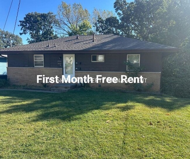 Building Photo - 3935 Oakshire Rd