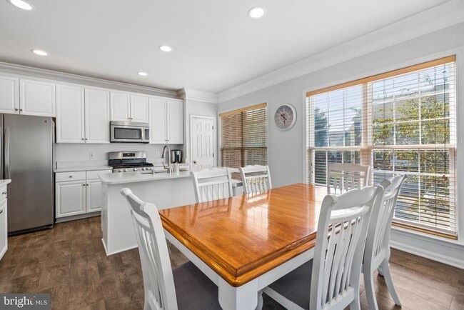 Photo - 15016 Danube Way