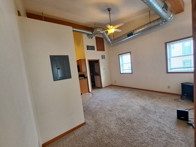 Photo - 129 Main St Unit #3 /3rd floor rear