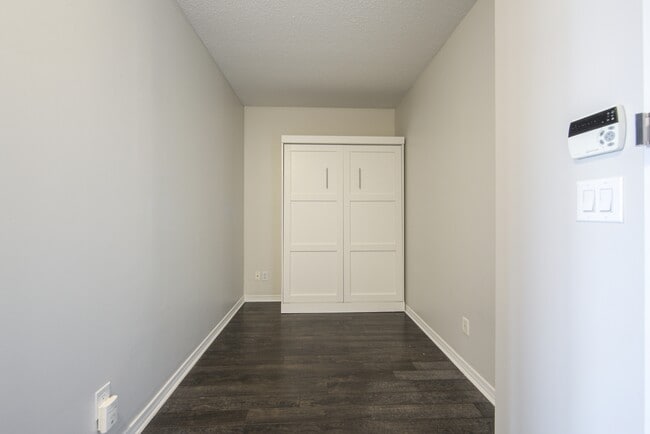 Photo - 120-120 Dallimore Cir