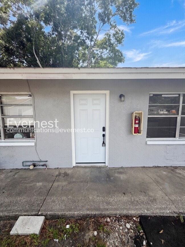 Photo - 5633 Crissman Dr N Unit c4