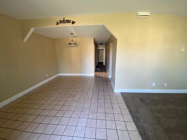 Photo - 11460 Andes St
