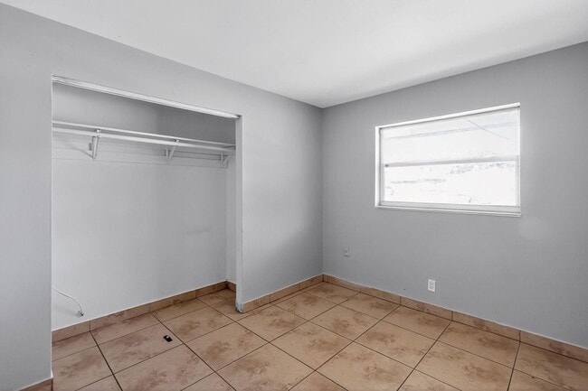 Photo - 4810 NW 19th St