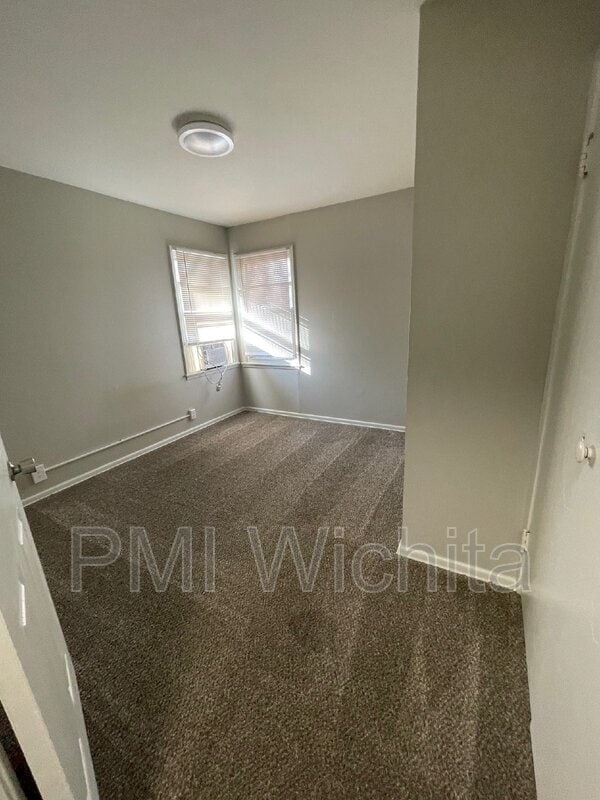 Photo - 2304 S Broadview St