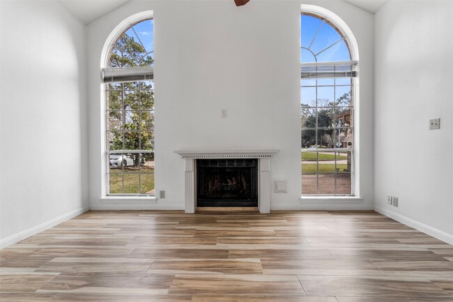 Photo - 5403 Haven Oaks Dr