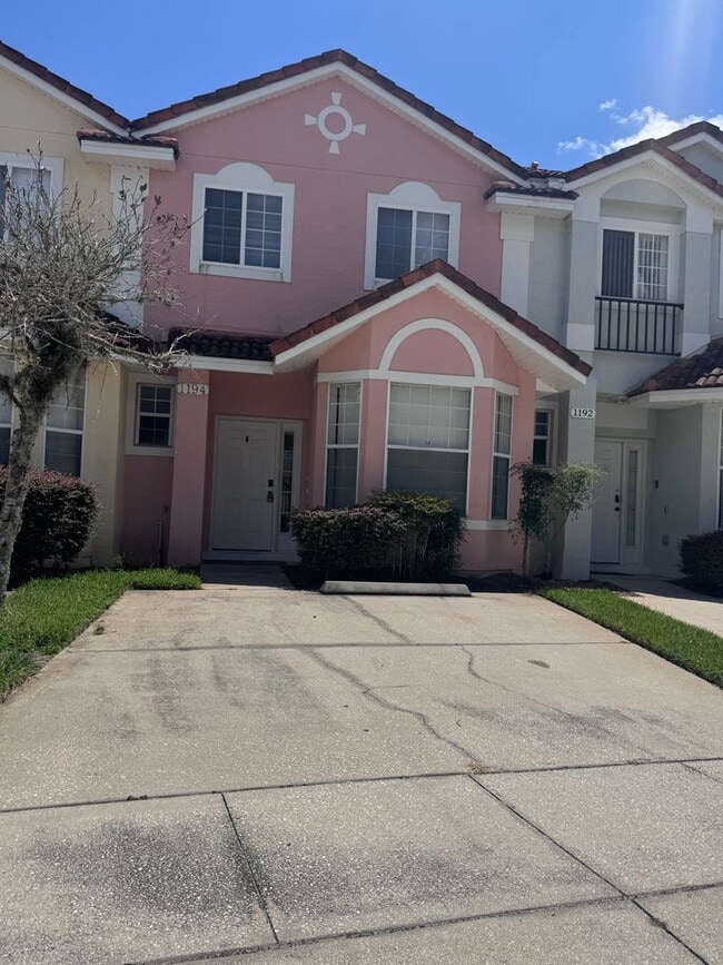 Building Photo - 1194 S Beach Cir
