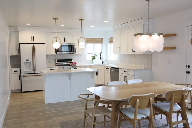 Photo - Modern 3 Bedroom Saratoga Springs Home!