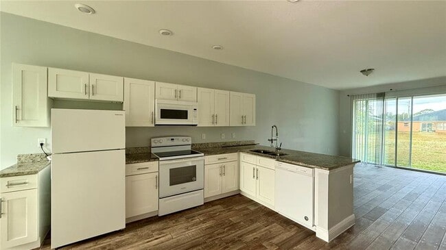 Photo - 710 Leopard Ct