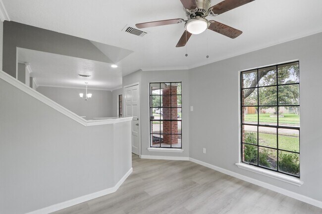 Photo - 13631 Wheatbridge Dr