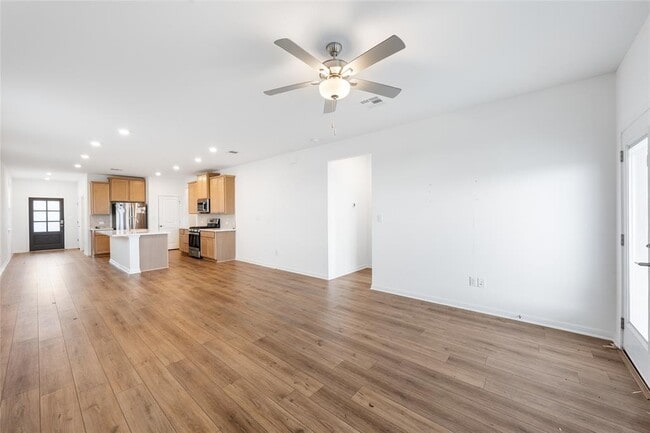 Photo - 751 Papaya Dr