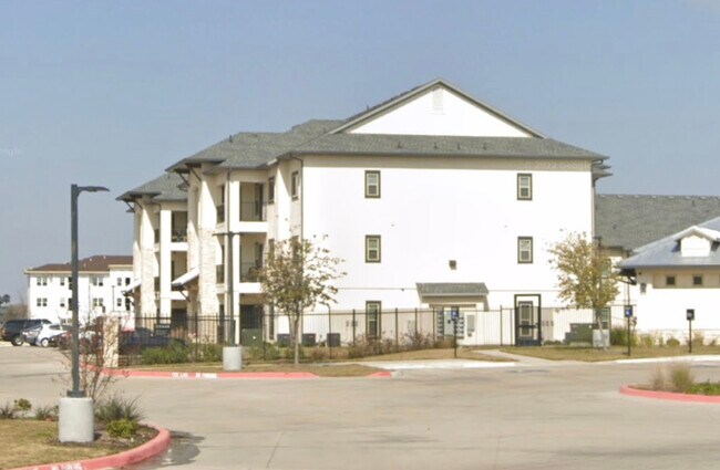 Photo - 5502 Henderson Unit #5502