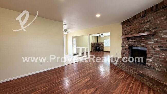 12406 Pawnee Rd