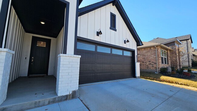 Photo - New Home For Rent!