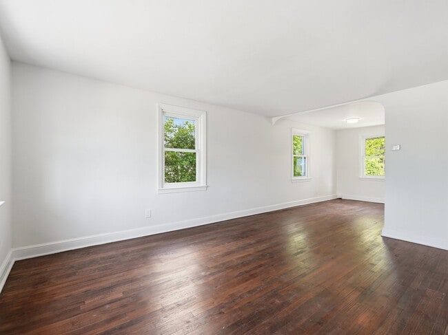 Photo - 357 Centennial Ave