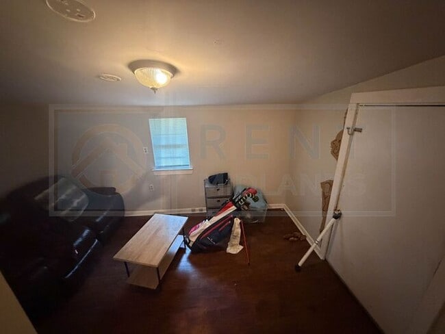 Photo - Move in to Olympia!