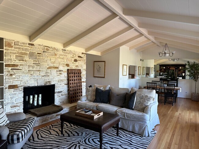 Photo - 1018 Egan Ave