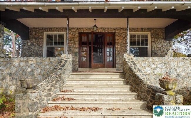 Photo - 5101 William Penn Hwy