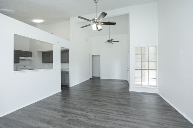 Photo - 17518 Bullis Gap Dr