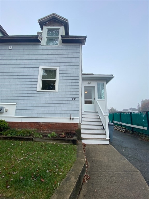 Photo - 22 Harkins St Unit L