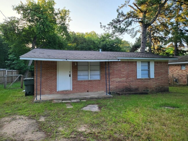 Photo - 1229 Wells St