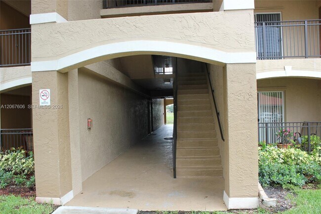 Photo - 11730 SW 2nd St Unit 12304