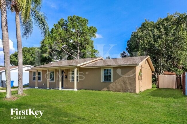 Photo - 7910 Woodgrove Cir