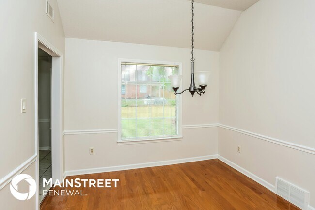 Photo - 4111 Meadow Ct Dr