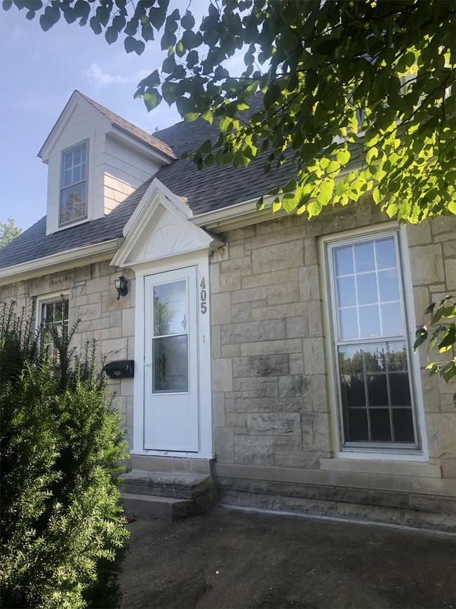 Photo - 405 S Jordan Ave