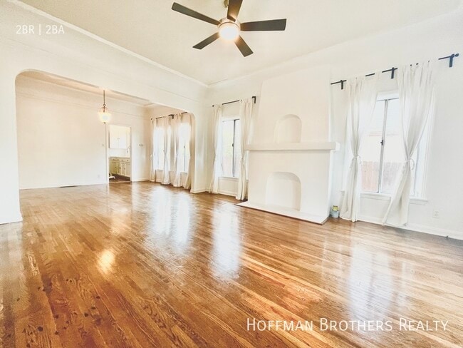 Building Photo - 1306 1/2 S Cloverdale Ave