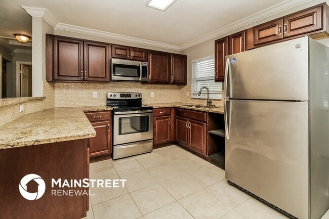 Photo - 701 Palm Springs Dr