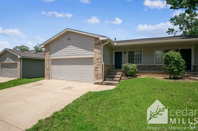 Building Photo - Remodeled Derby Duplex! Finished Basement! Rental