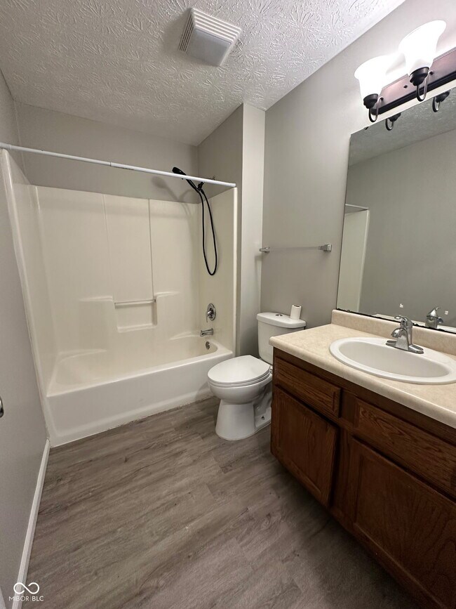 Photo - 88 Keran Manor Ct Unidad APT C