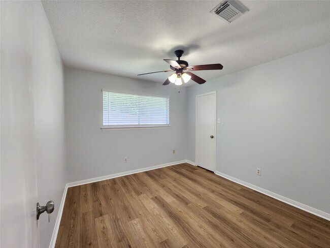 Photo - 8534 Dawnridge Dr