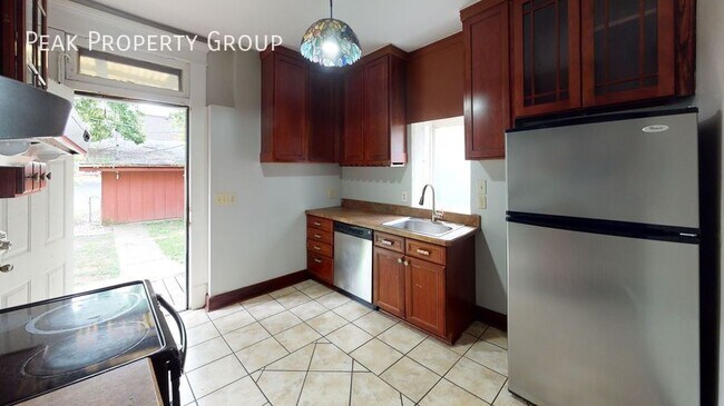 Photo - 1638 N 4th St