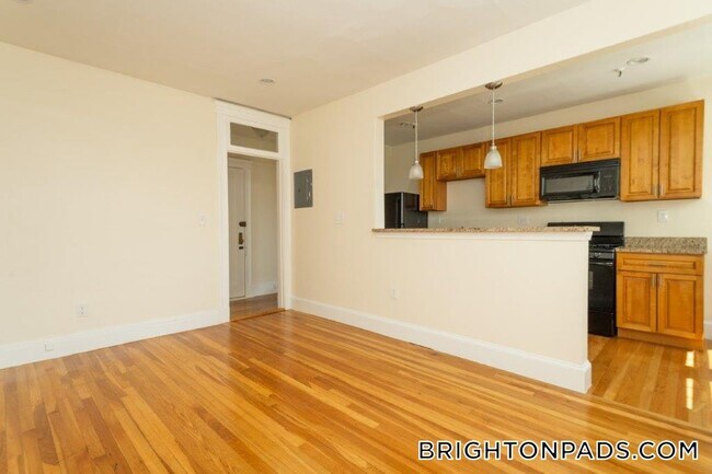 Photo - 286 Chestnut Hill Ave Unit 22A