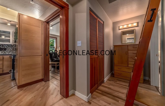Photo - 91239 N Harrison St
