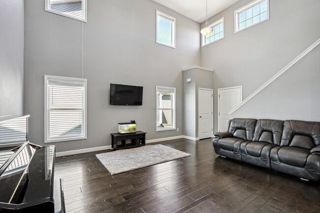 Photo - 4533 Nicklaus Dr Unit Legends of Champaign